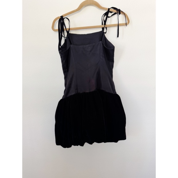 COREY LYNN CALTER lita mini velvet bubble dress in black XS - Picture 5 of 8